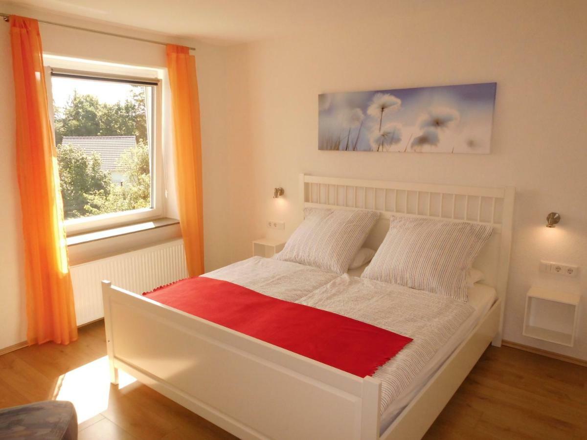 Ferienwohnung Bei Heike & Dirk Kassel Luaran gambar